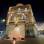 Main Street Retreat With Free Parking Апартаменты Сараево