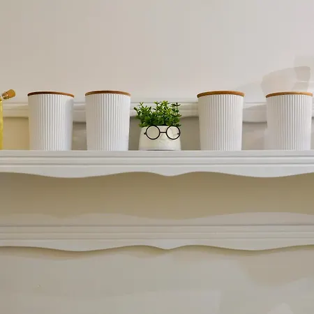 Main Street Retreat With Free Parking Saraybosna