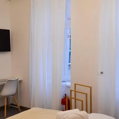 Main Street Retreat With Free Parking Apartment Sarajevo