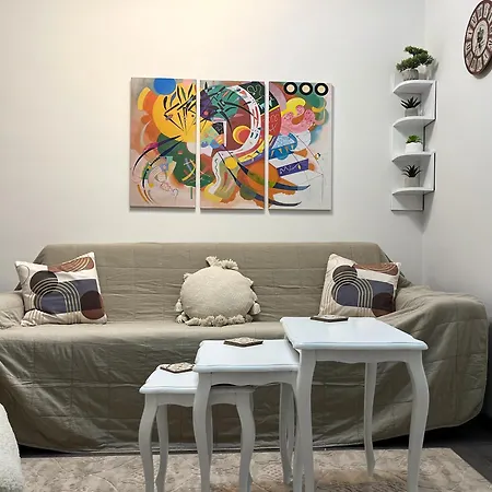 Main Street Retreat With Free Parking * Sarajevo