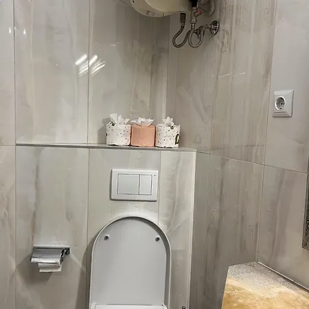 Main Street Retreat With Free Parking * Sarajevo