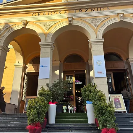 Main Street Retreat With Free Parking Daire Saraybosna