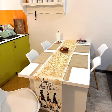 Main Street Retreat With Free Parking * Sarajevo