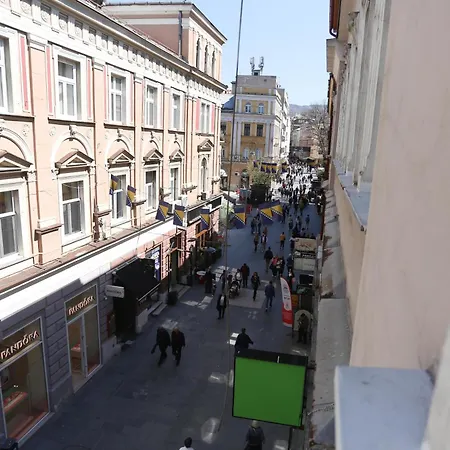 Main Street Retreat With Free Parking Sarajevo