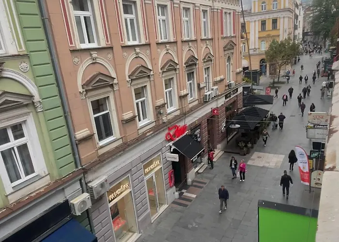 Main Street Retreat With Free Parking * Sarajevo