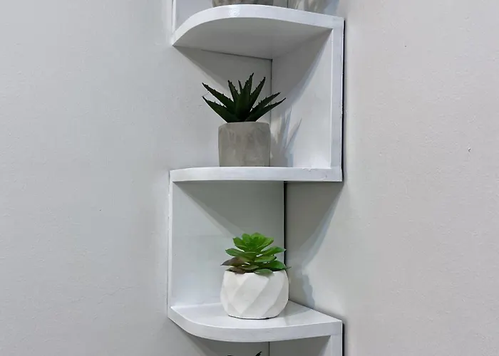 Main Street Retreat With Free Parking Sarajevo