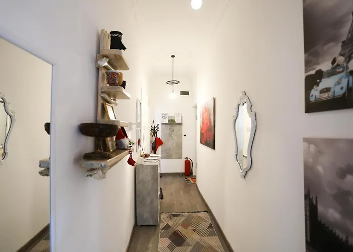 Main Street Retreat With Free Parking Sarajevo